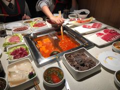 -海底捞火锅鲜切牛肉主题店(长寿路店)