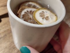 -蜜桃餐厅·伴山(湖滨商业街店)