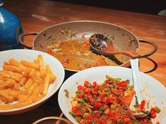 -吃饭皇帝大(长宁龙之梦店)