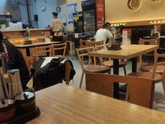 大堂-桂在香知桂林米粉(红博中央公园店)
