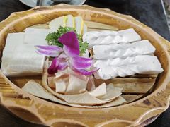 -滇釜火锅·能喝汤的火锅(车公庄店)