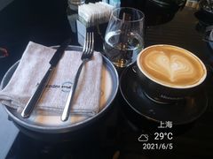 -1886德国汽车餐厅(外滩十六铺码头店)