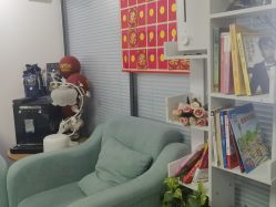 -荟草堂专业痘肌皮肤管理