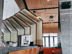 -WOLFGANG PUCK KITCHEN & BAR(迪士尼小镇店)