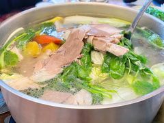 羊肉汤锅-一个勺子新疆锡伯主题私房菜(红墙巷49号院店)