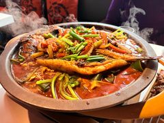 -鸣记脆皮烤鱼(三八广场店)