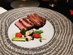 至尊美国谷饲小牛排-wann lounge 低温慢煮牛排·清吧