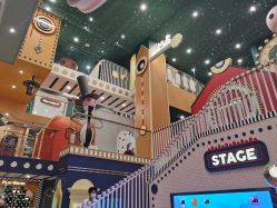 -MELAND CLUB亲子乐园·派对·餐厅(北京芳圆里ID MALL店)