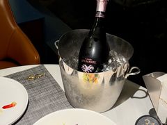 -MONICH牛排融合餐厅(和义大道购物中心店)