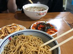 -矮子粉店1985·长沙米粉(湘春路店)