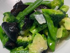 -大树餐厅(红旗街万达店)