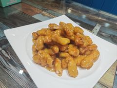-小红鲸·海鲜餐厅(轸大路店)