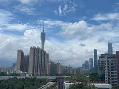 -和颐酒店(广州琶洲会展中心广州塔赤岗地铁站店)