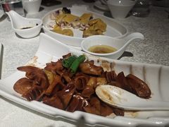 -金枝玉叶上海人家食府(三里河店)