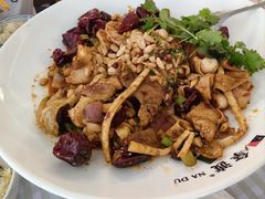 -拿渡·水煮鱼麻辣香锅(王府井奥莱·香江小镇店)