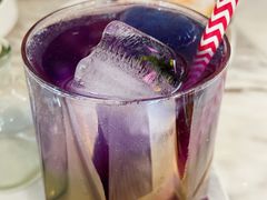 魔法药剂师蝶豆花气泡汁-The Rug Cafe(王府中环店)