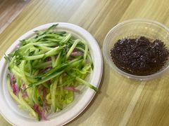 -黑八私房老北京炸酱面