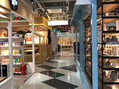 -鹿客西街(欧乐时尚广场店)