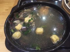 鸭血粉丝汤-百年尹氏汤包(湖南路狮子桥店)