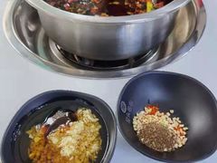 -屋头串串(龙潭寺店)