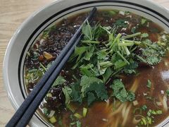 -小马牛肉面·牛骨熬制(南京博物院店)