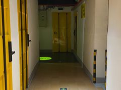 -美立方自助仓(新华医院店)