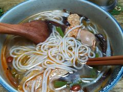 -陈记柳州螺蛳粉(大坪店)