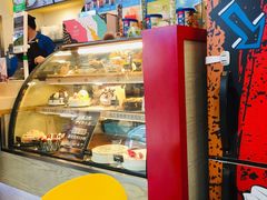 -DQ·蛋糕·冰淇淋(大宁国际商业广场店)