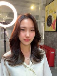 -AYO SALON