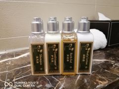 -上海怡沁园度假酒店