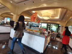 -鲤鱼洲酒店港鲤咖啡厅