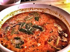 -J Daeng Seafood