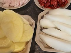 -九尺赵老四鲜鹅肠火锅