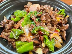 生炒水牛肉-小小饭店·休闲农庄·安吉松树林里的农家菜