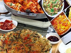 -亲昵春川鸡排(韩国美食街店)