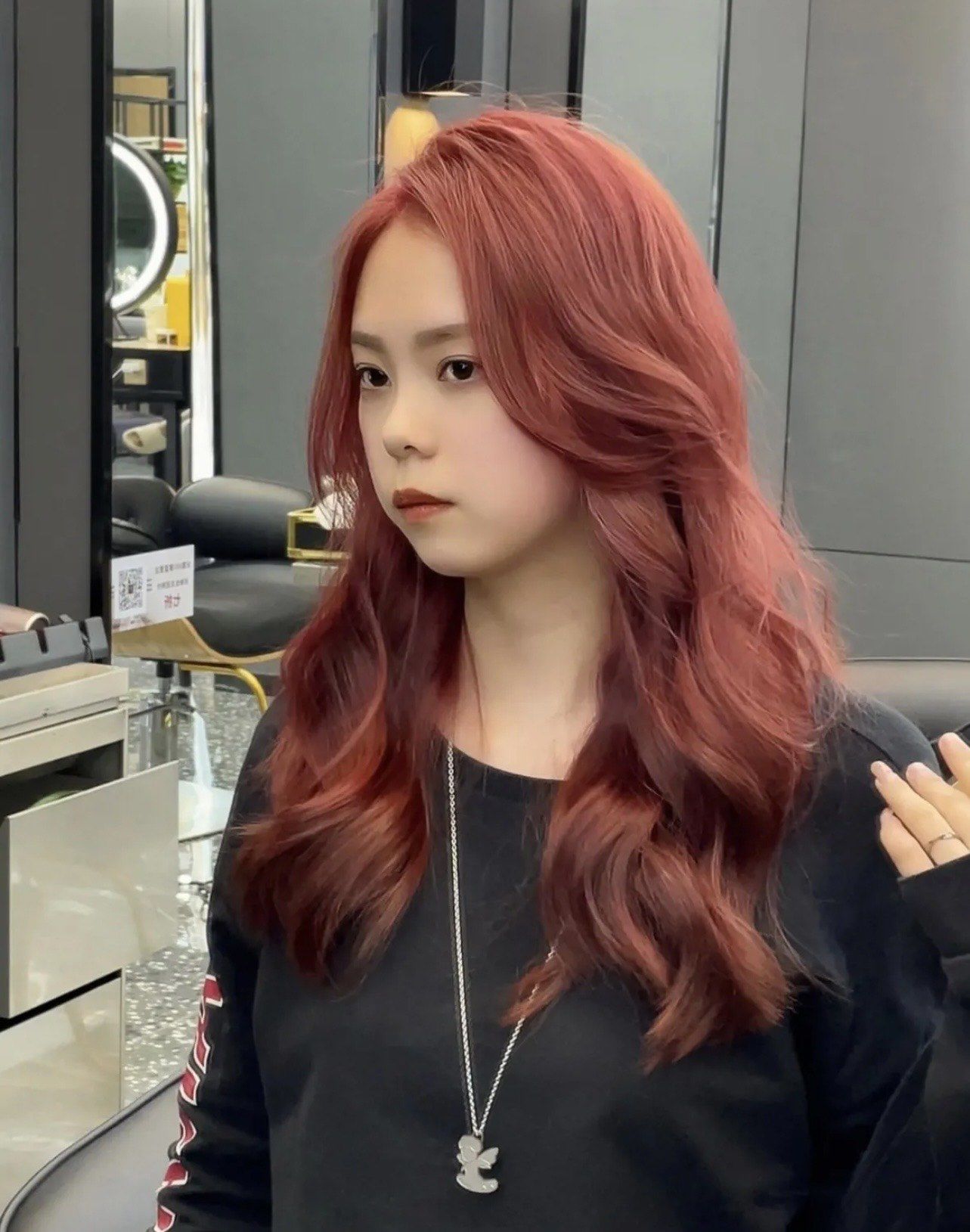 发色#玫瑰金发色 #浆果莓红发色 #美妆 #我要变美变好看 #树莓红发色