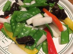 五彩时蔬-云海肴·汽锅鸡·云南菜(天山百盛优客店)