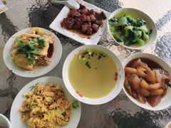 -小鱼草莓采摘园农家乐·小鱼餐厅