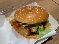 泡菜肥牛鸡腿堡-肯德基(孝陵卫地铁站店)