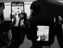 -乐派诗婚纱摄影