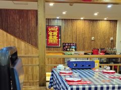 -雪熊哈尔滨烧烤·精酿啤酒·砂锅(中央胜境店)