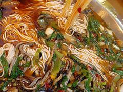 -乐山第一家临江鳝丝(茶坊路店)