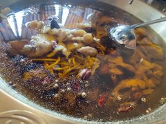 砂锅生焗江团-洞庭鱼香(万科店)