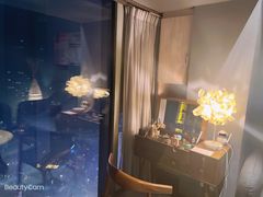 -得闲·高空SPA(东盟店)