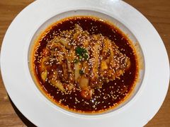 -江渔儿酸菜鱼专门店(明珠广场店)