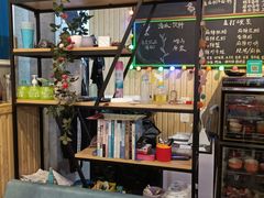 -董一米线(汉峪金谷店)