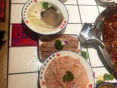 -贤合庄卤味火锅(安吉万达店)
