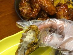 -BHC炸鸡(明洞总店)