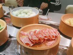 -龍歌自助小火锅(市南金茂湾店)