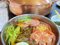 -朴小妹人参鸡汤火锅(长白山万达店)